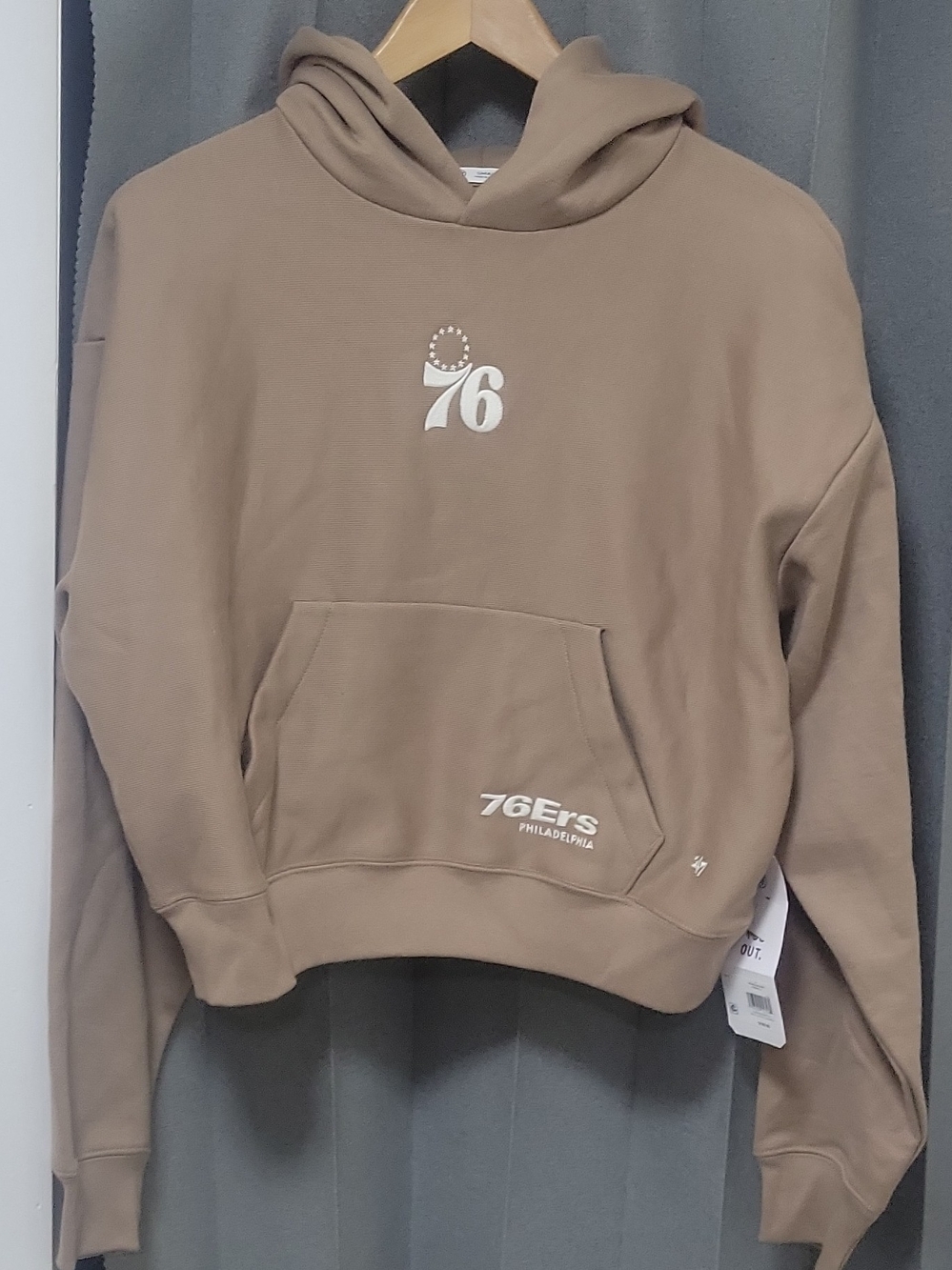 47 Brand Women’s Crewneck Hoodie in Brown with White 76 Logo